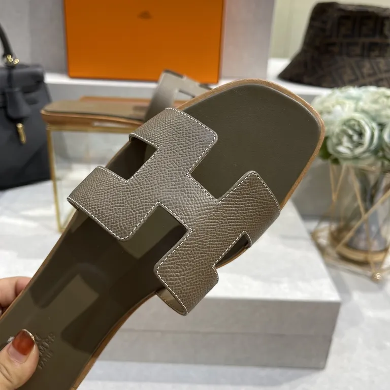 Hermes Shoe 